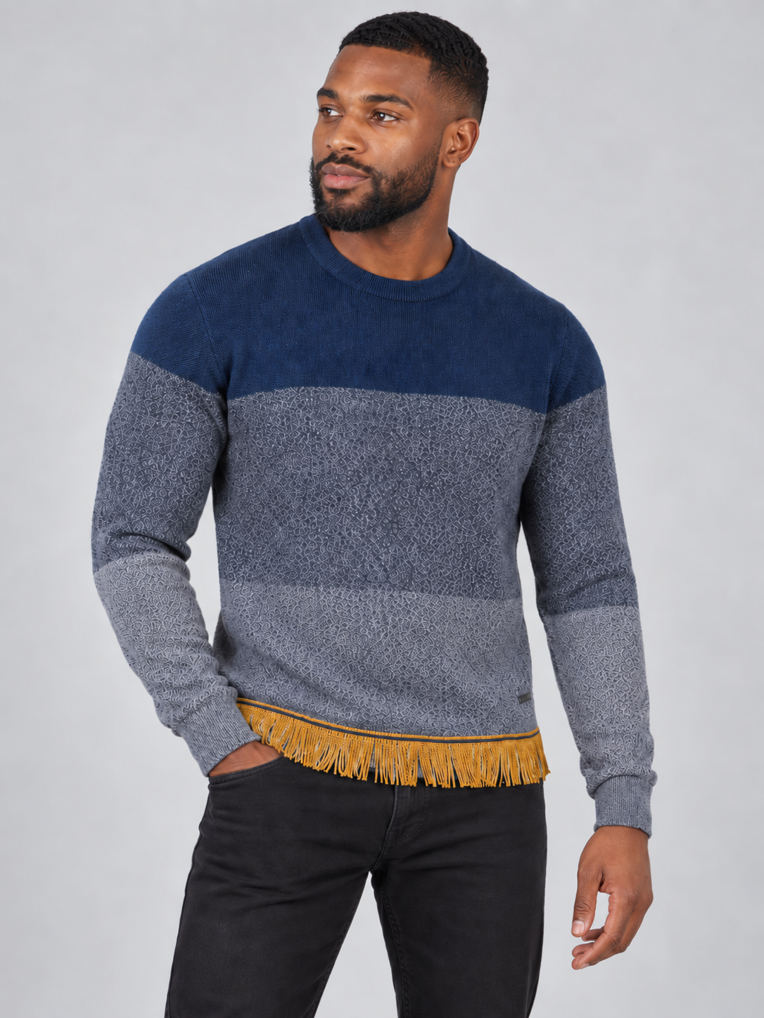 Men's Gradient Crew Neck Sweater with Fringes